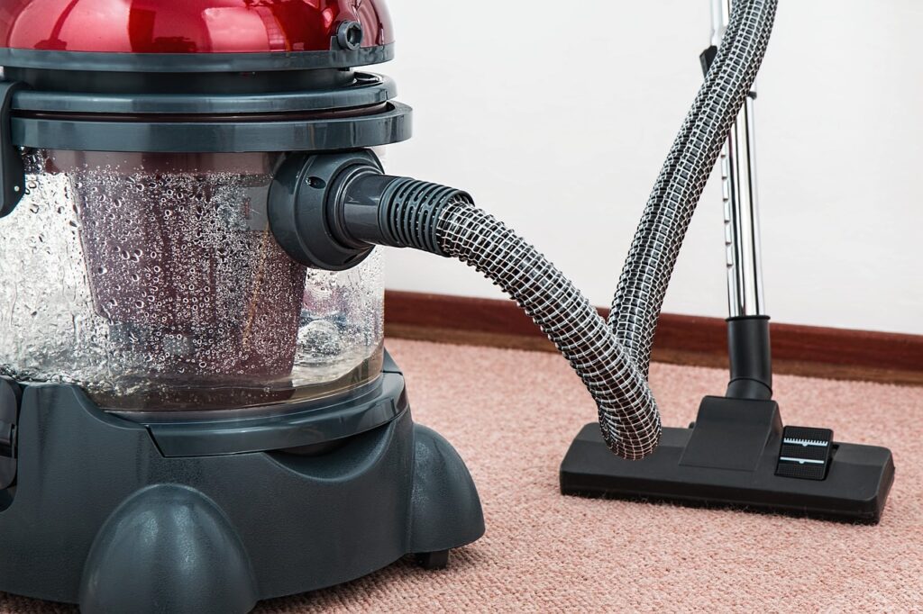Les avantages d'un aspirateur injecteur-extracteur pour les entreprises de nettoyage
